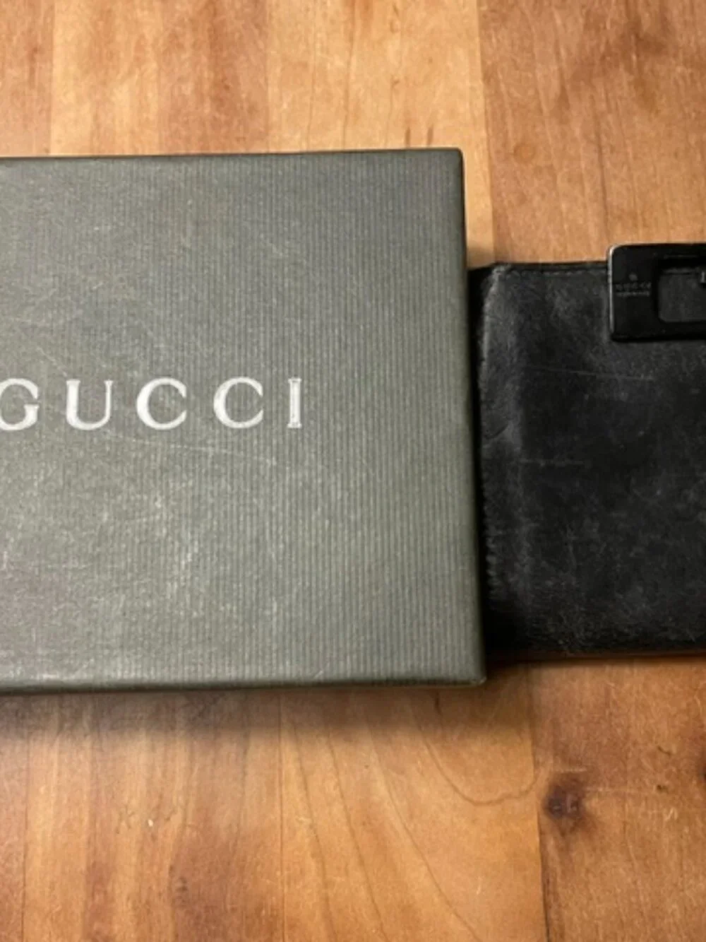 Y2K Gucci Wallet - Picture 3 of 3